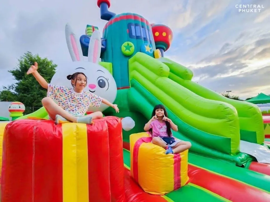 Jumptopia Festive Space outdoor arena