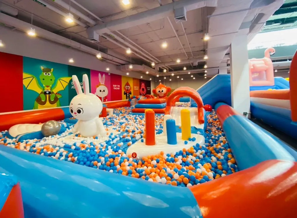 Bouncetopia         
                    Thailand